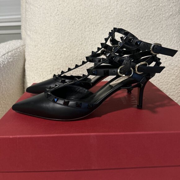 Valentino Garavani Women's Black Rockstud Cage Pointed Toe Pumps - Picture 3 of 13